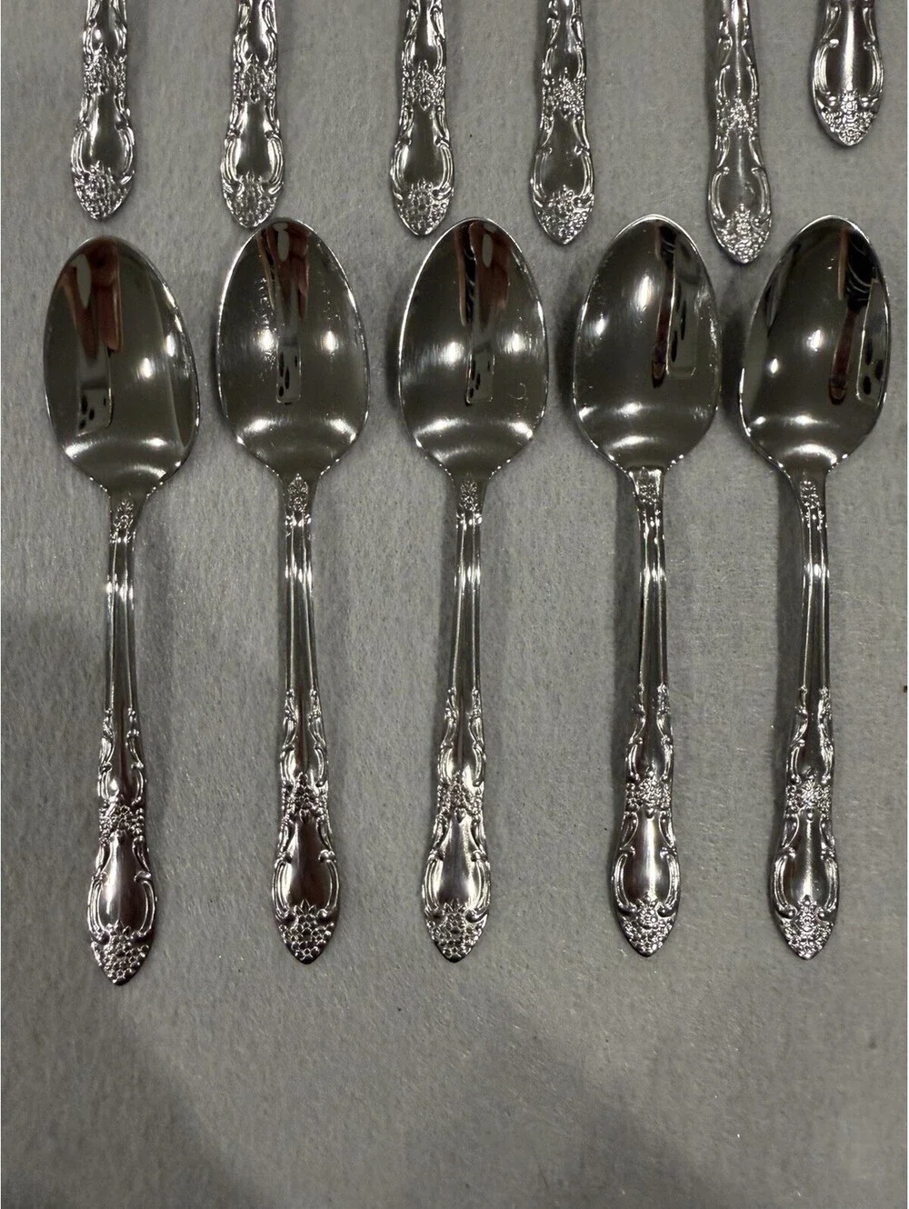 Oneidacraft Stainless Flatware Venus Set Of 57 Pieces EUC